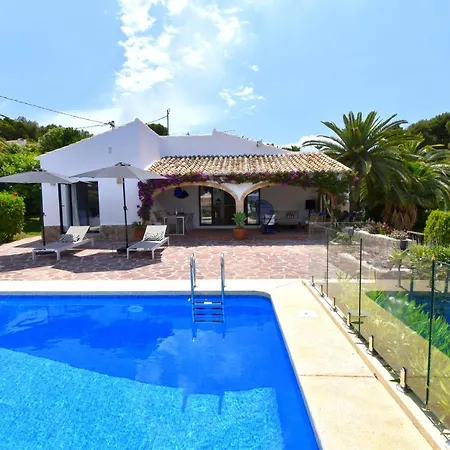5040 Casa Markoli *